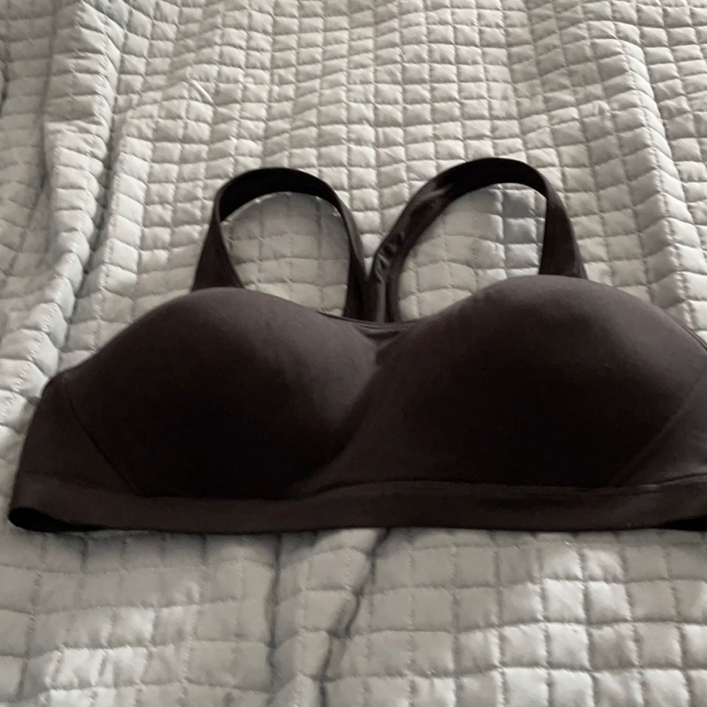Champion sports bra xxl. T crazy as back.